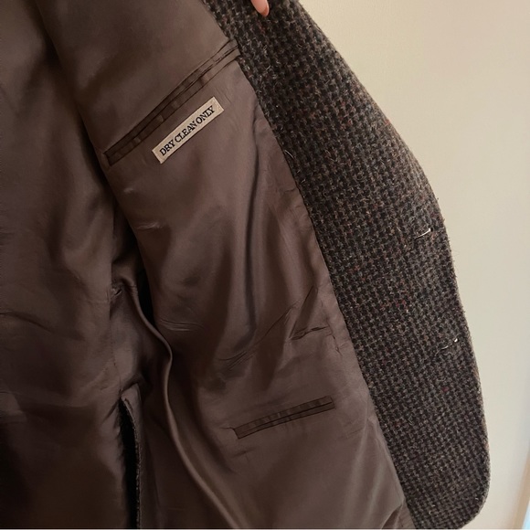 Boston Athletic Club by Gil Trueddson Sport Coat - Picture 14 of 15